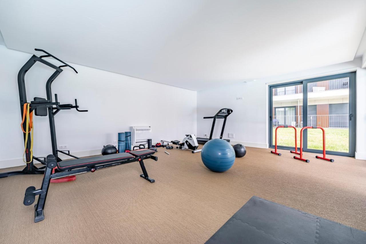 Antas Park Flat With Pool Apartment Porto Ngoại thất bức ảnh