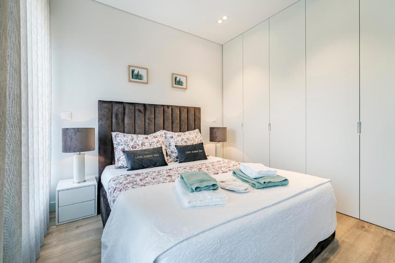Antas Park Flat With Pool Apartment Porto Ngoại thất bức ảnh